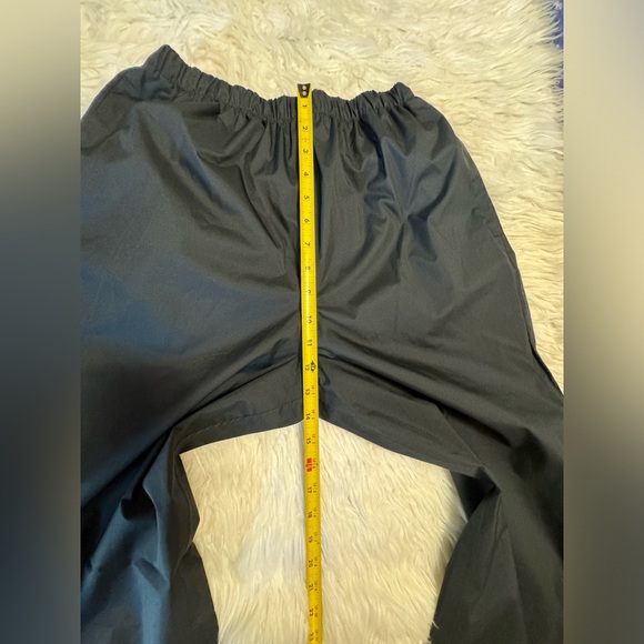 Columbia OMNI-TECH Waterproof, Breathable Unlined Pants - Picture 9 of 11